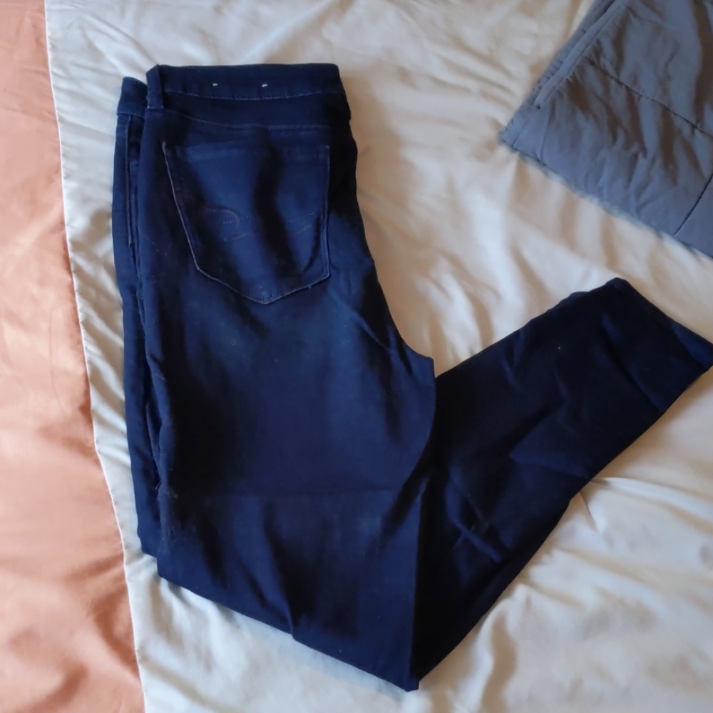 Jeans - Picture 2 of 4